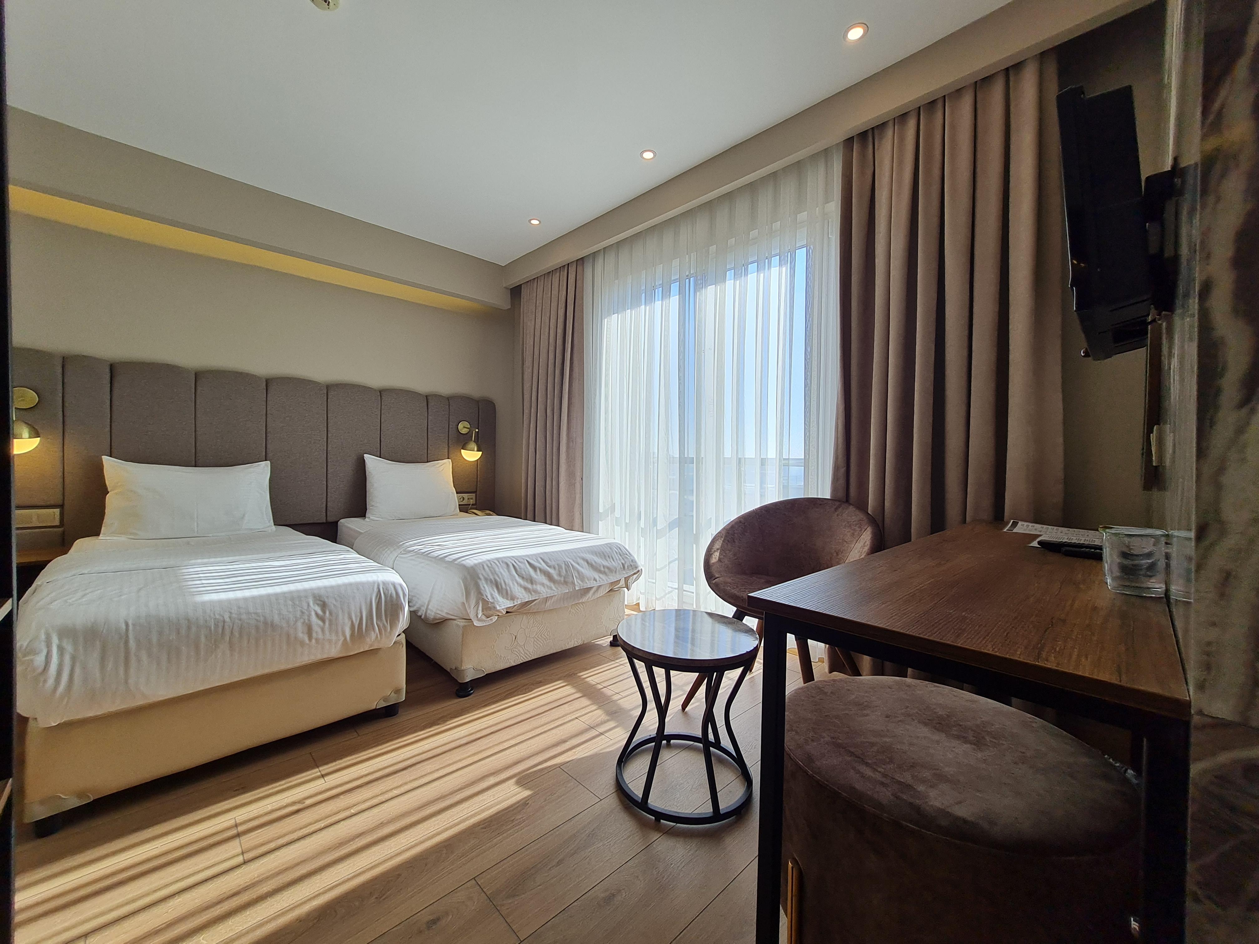 Air Boss Istanbul Airport And Fair Hotel Exterior photo