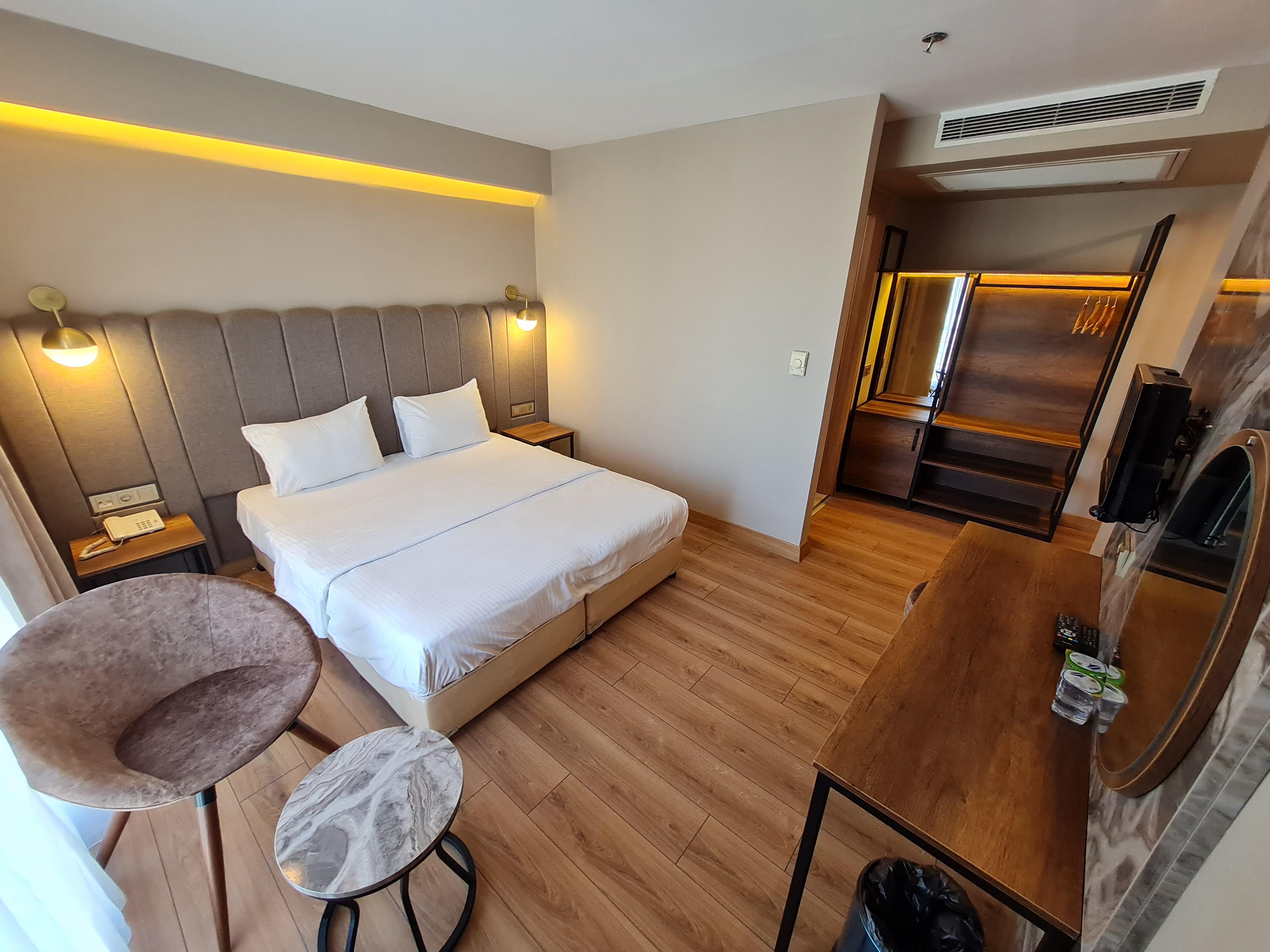 Air Boss Istanbul Airport And Fair Hotel Exterior photo